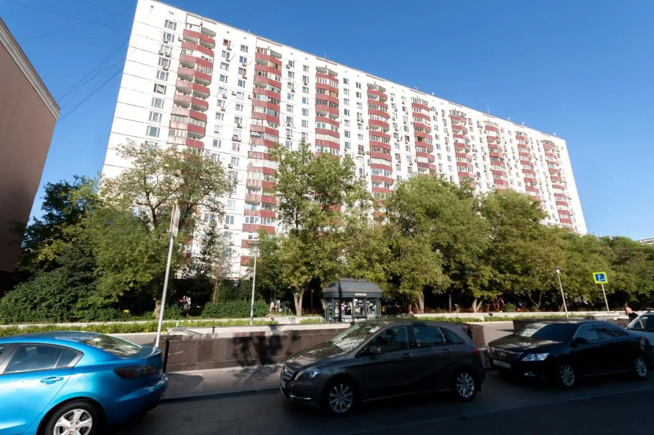 Москва: Nice apartment Park Kultury