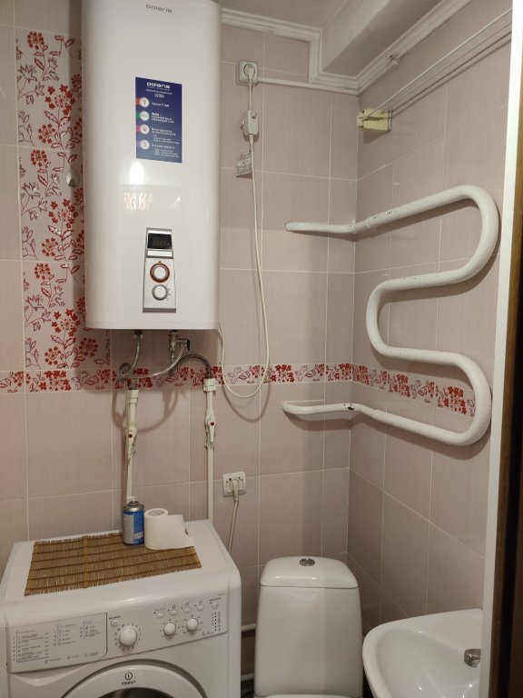 Владивосток: Апартаменты на Народном проспекте 19