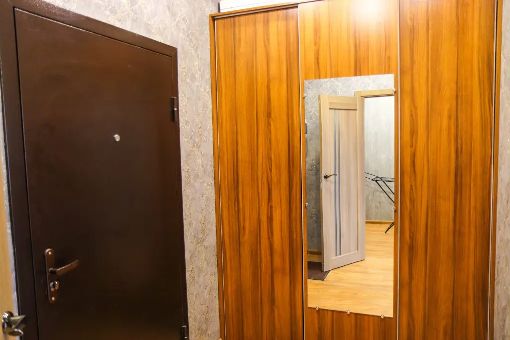 Иркутск: Апартаменты Like Home Карла Либкнехта 201