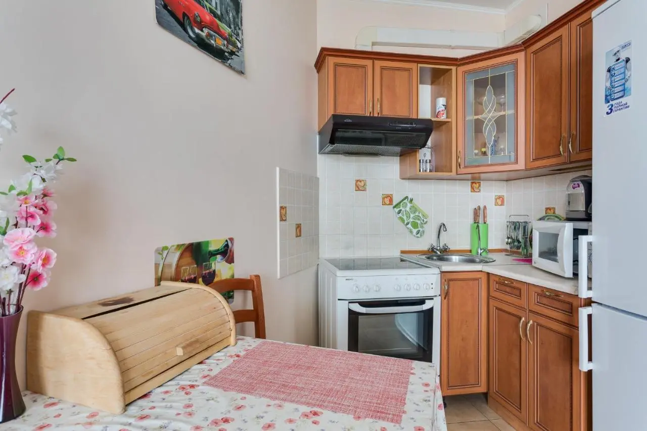 Москва: Apartment 16