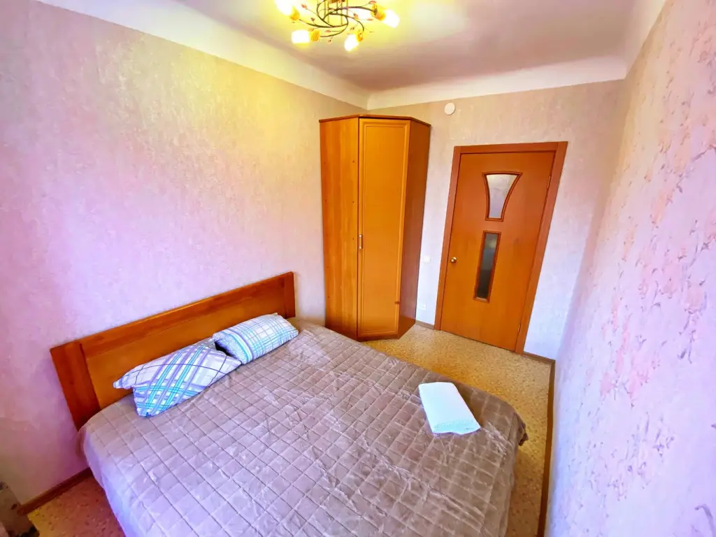 Красноярск: Baikal Apartments on 40 Dekabristov Street