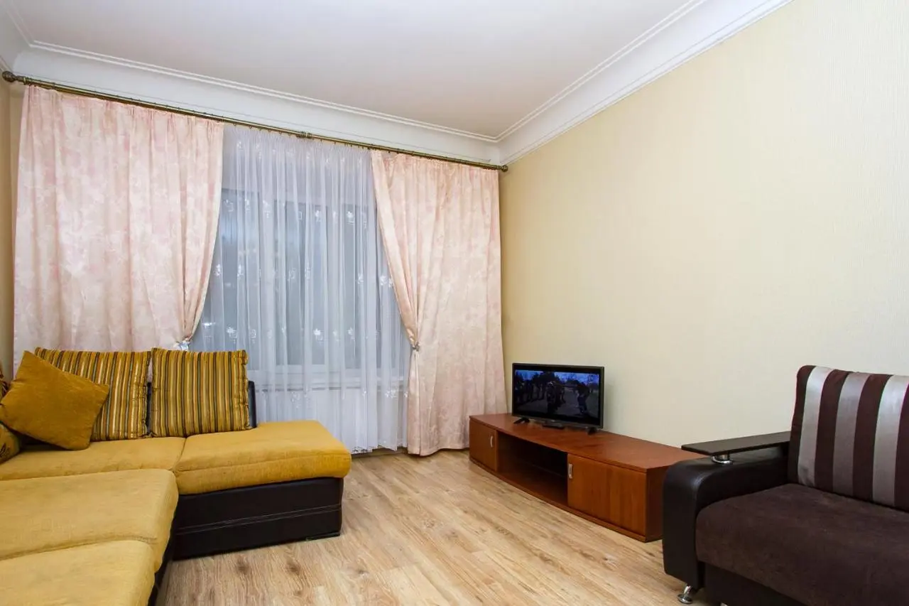 Москва: ApartLux Серпуховская
