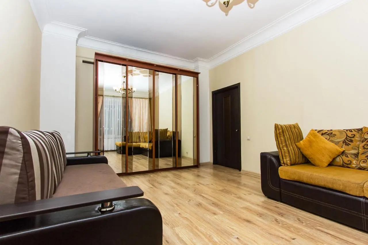 Москва: ApartLux Серпуховская