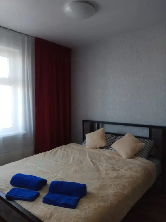 Красноярск: Astoriya Na Kirenskogo 35 Apartments