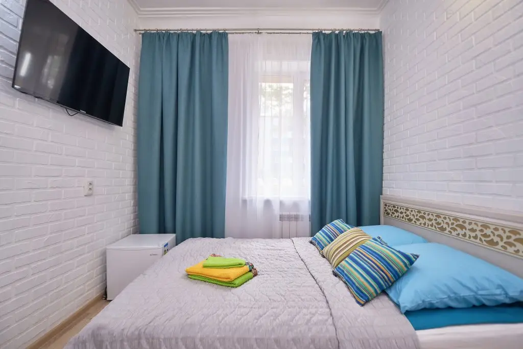 Южно-Сахалинск: Апартаменты Д.Н. Крюкова 64