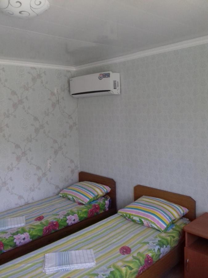 Геленджик: Гостевой дом на Красных Партизан, 12