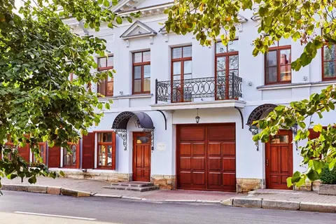 Отель Александр Хаус — фото 1