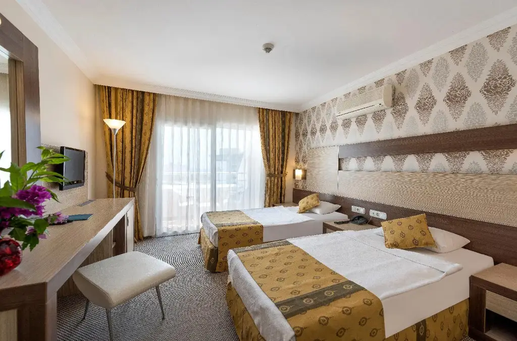 Аланья: Royal Garden Suite Alanya