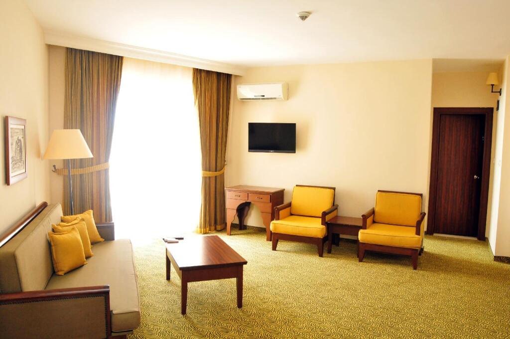 Аланья: Royal Garden Suite Alanya