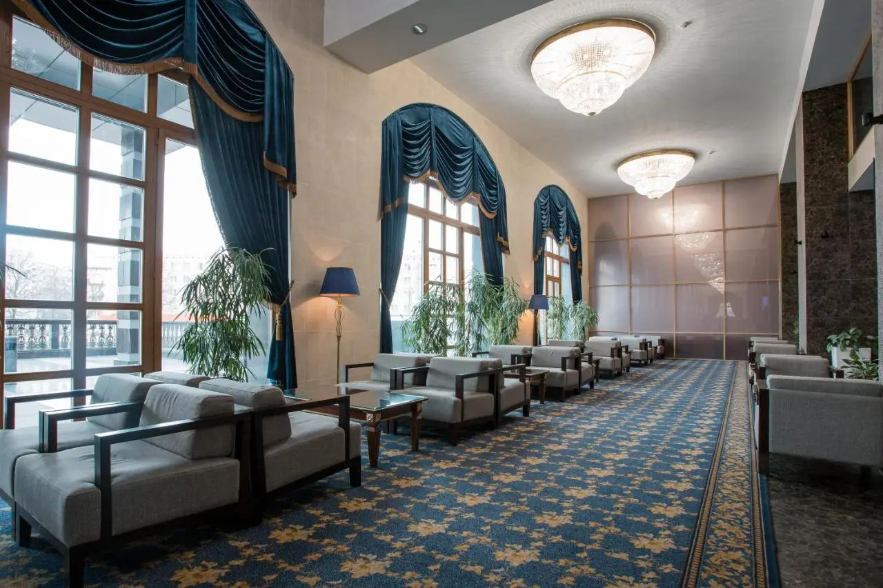 Санкт-Петербург: MFK Gornyi Hotel and Congress Centre