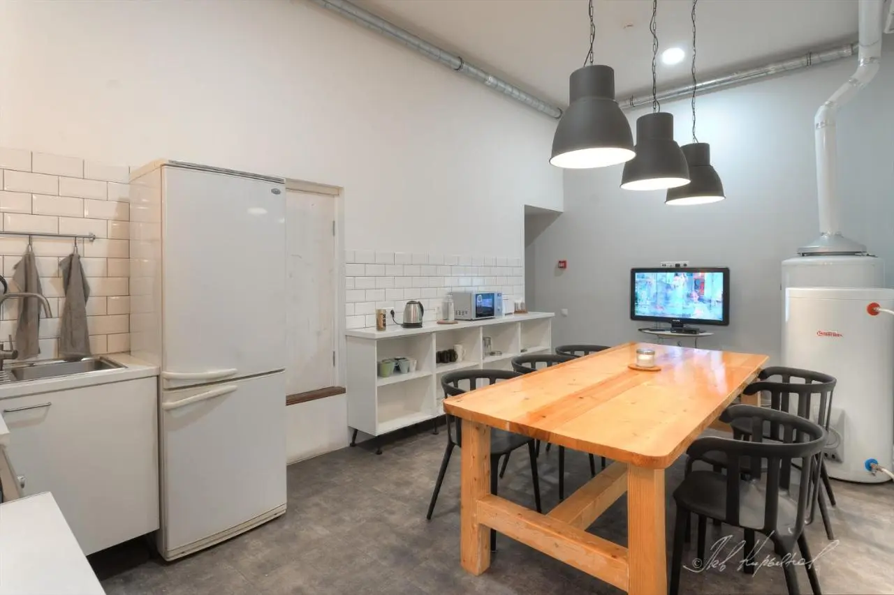 Санкт-Петербург: Меблированные комнаты Иван да Марья