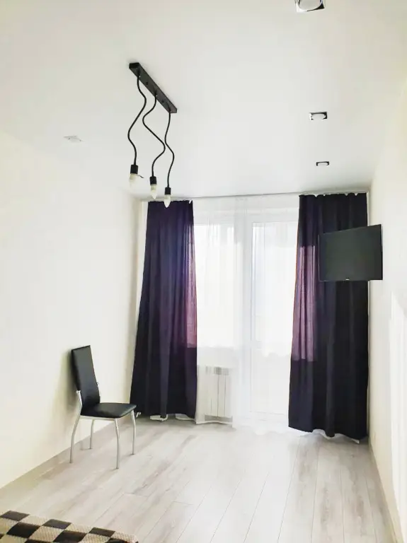 Красноярск: Polyarnaya 2A Apartments