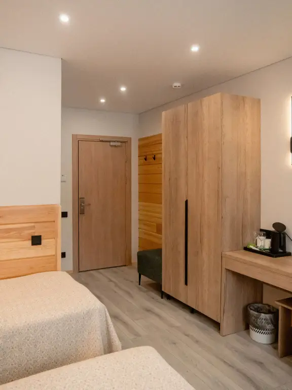 carousel image 2