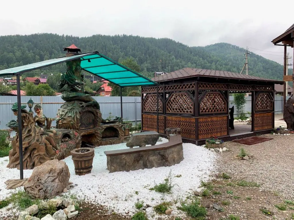Листвянка: Гостевой дом Байкальские матрёшки