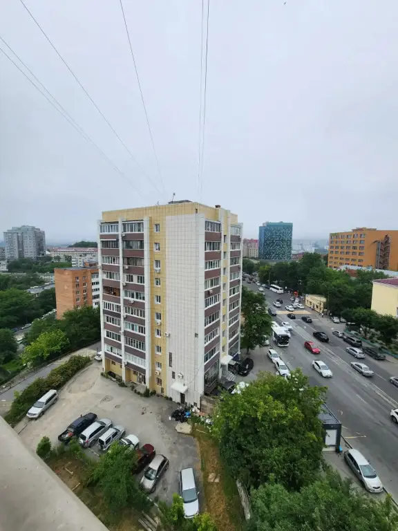 Владивосток: Апартаменты на Партизанском проспекте 17