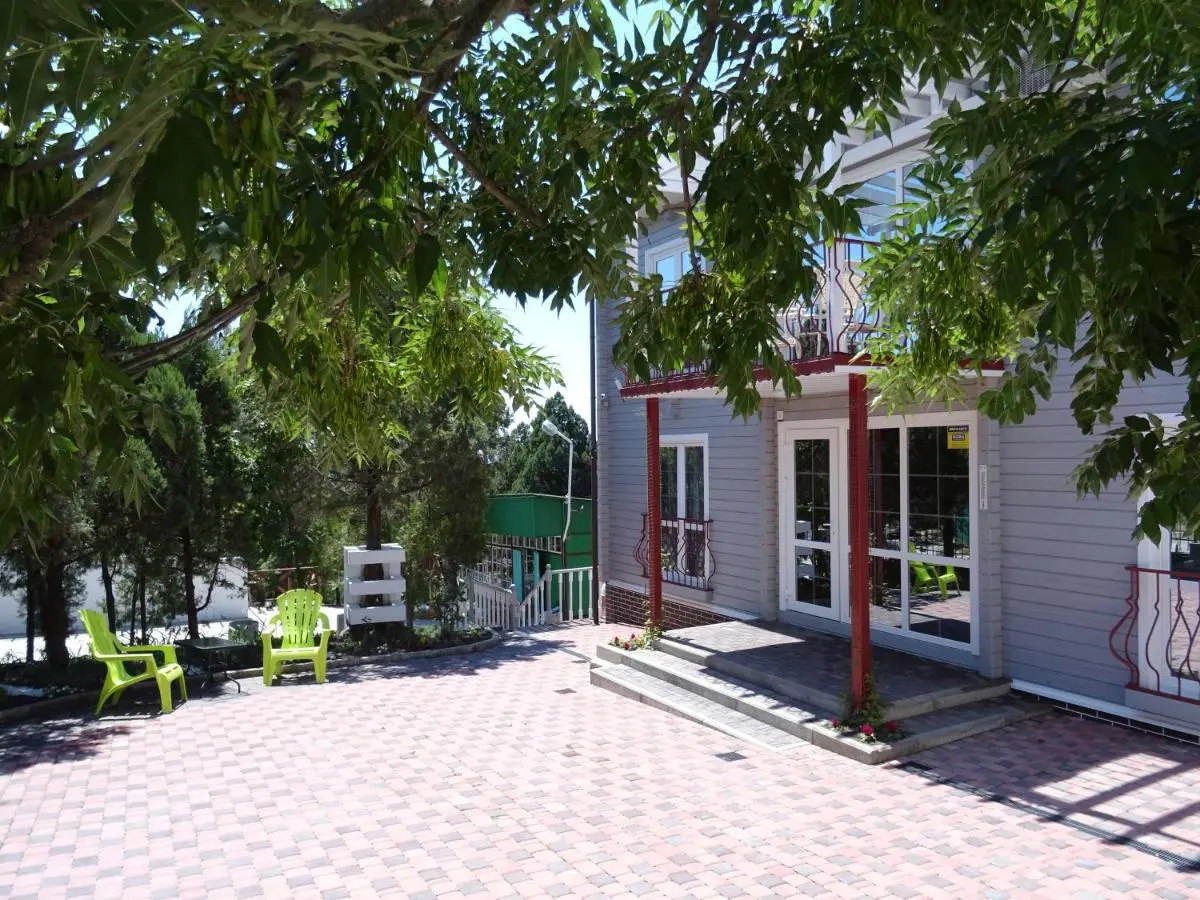 Кабардинка: Guest house "Grace"