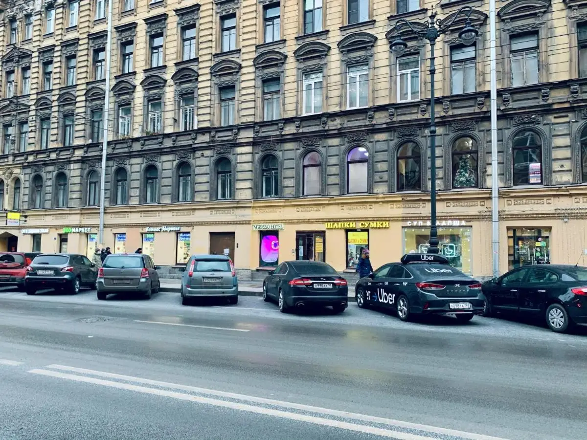 Санкт-Петербург: Отель Капсульный Оранжевое Небо