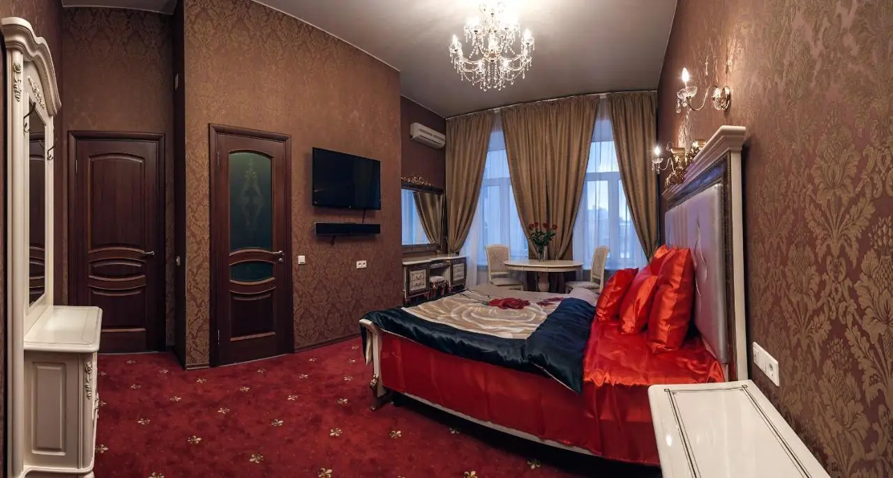 Санкт-Петербург: Piter Hotels
