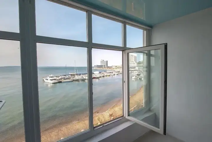 Владивосток: Sea Place Hostel And Terrace