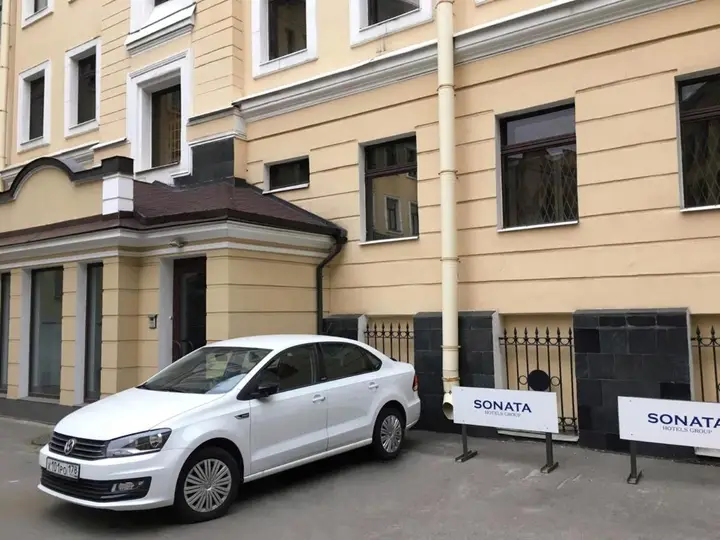 Санкт-Петербург: Отель Соната на Загородном