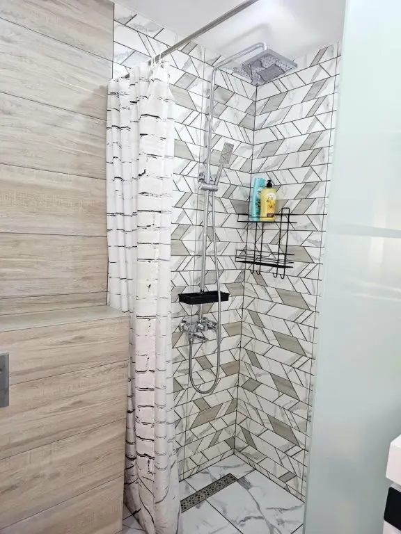 Абакан: Apartments Oazis on str. Chertygasheva, bld. 166