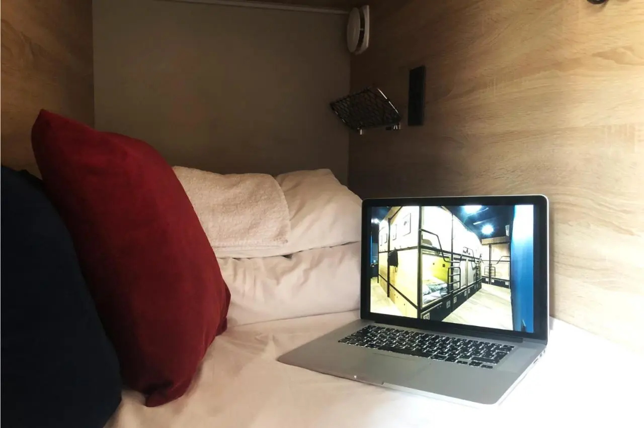 Санкт-Петербург: 4U Capsule Hotel