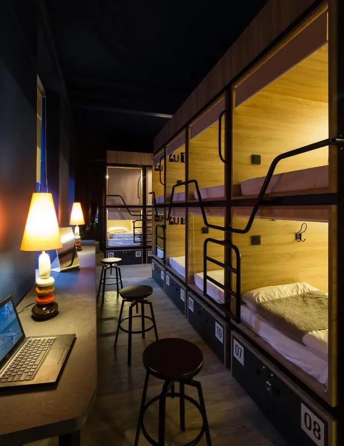 Санкт-Петербург: 4U Capsule Hotel