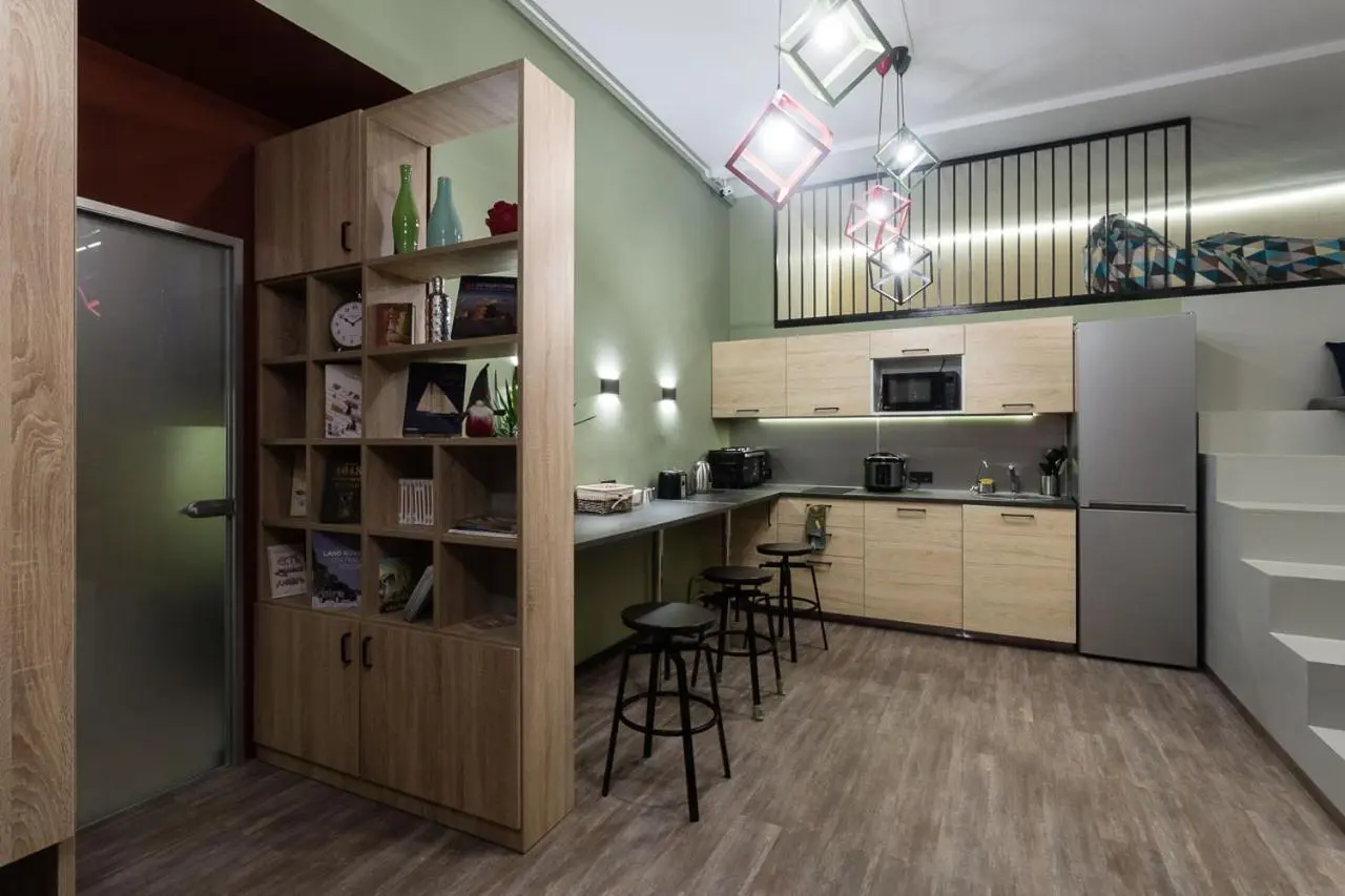 Санкт-Петербург: 4U Capsule Hotel