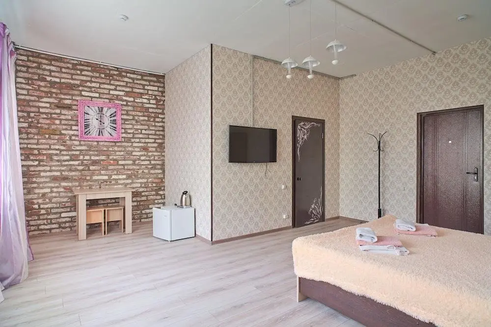 Владивосток: Меблированные комнаты Villa Santarina