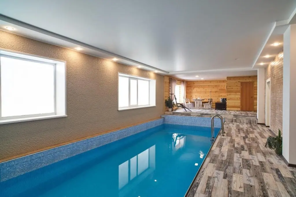 Владивосток: Меблированные комнаты Villa Santarina