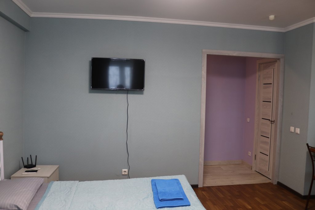 Красноярск: Ночлег и завтрак (B&B) Виктория