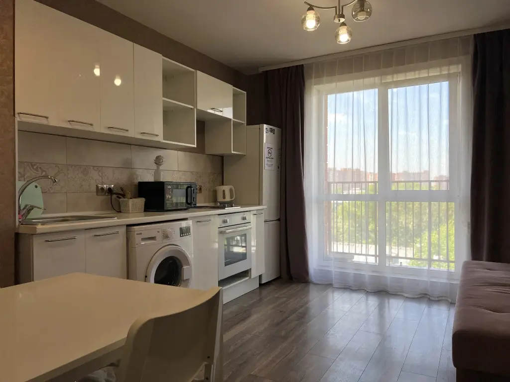 Иркутск: Квартира Евро 2-ком Пискунова 148/4-61 Иркутск Аэропорт КакДома