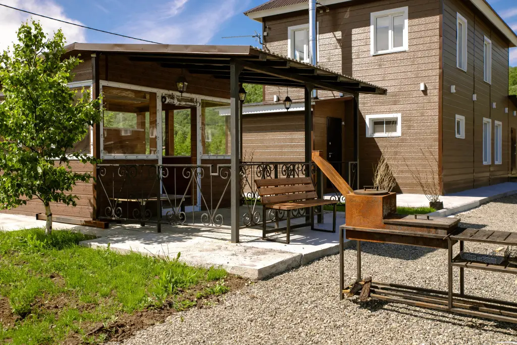 carousel image 4