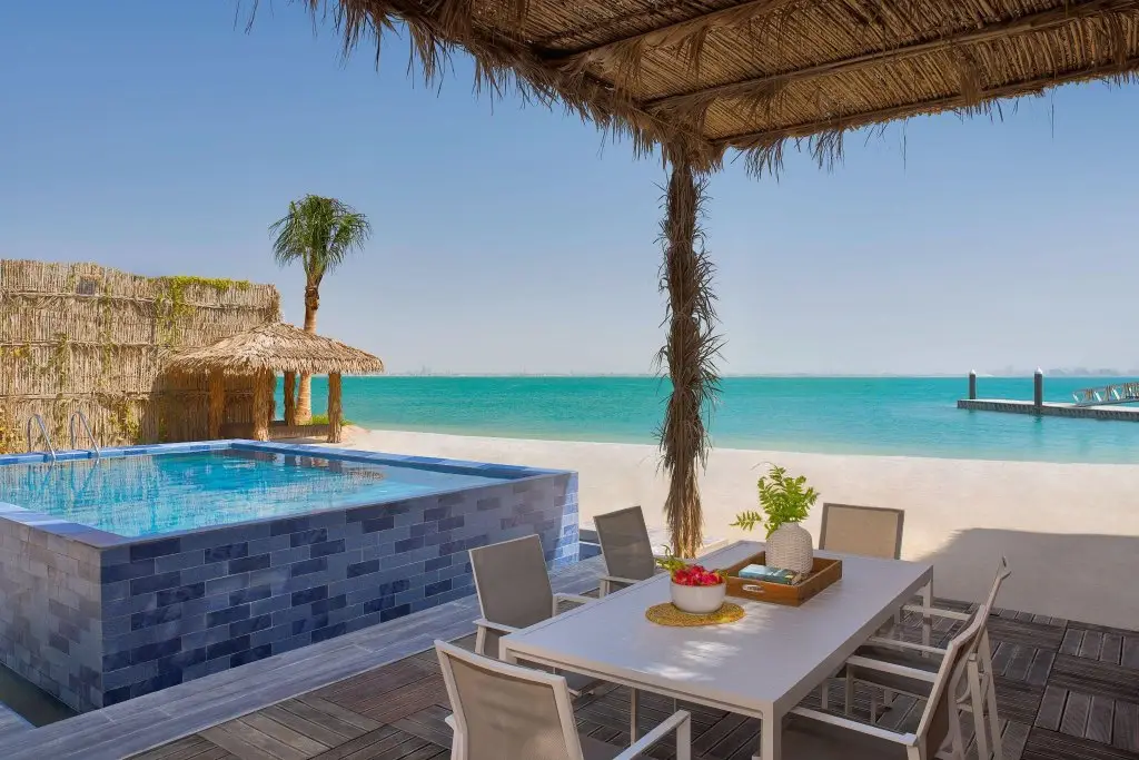 Дубай: Отель Anantara World Islands Dubai