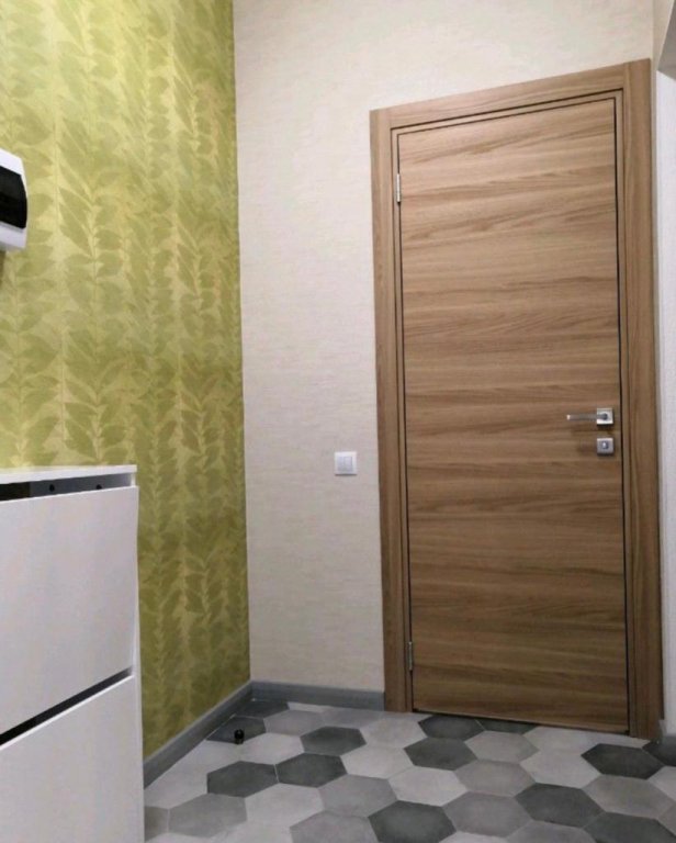 Минеральные Воды: Квартира с современным ремонтом в новостройке