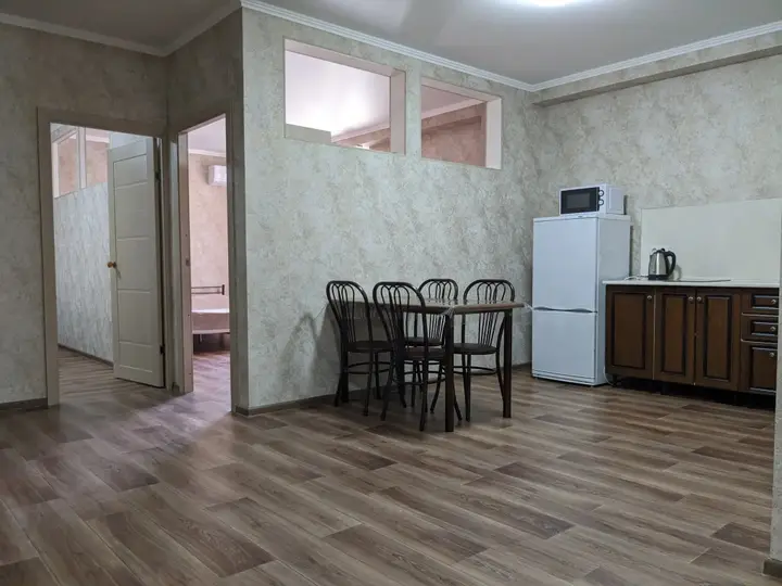 Витязево: Апартаменты Таманская 24 кв 380