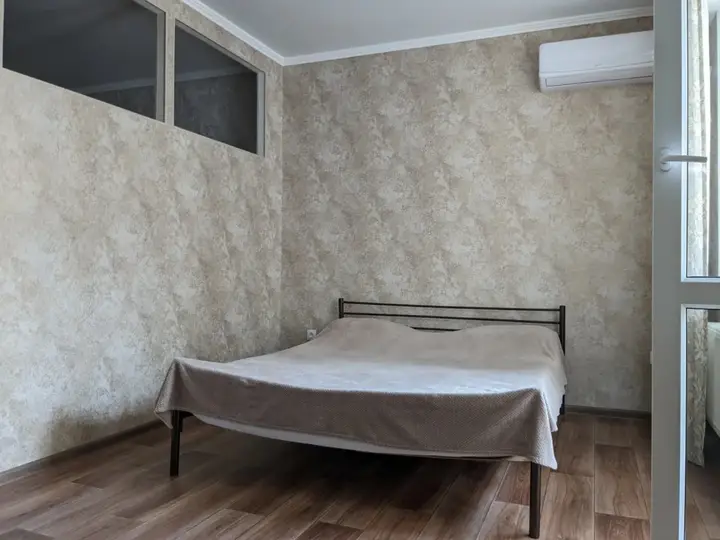 Витязево: Апартаменты Таманская 24 кв 380