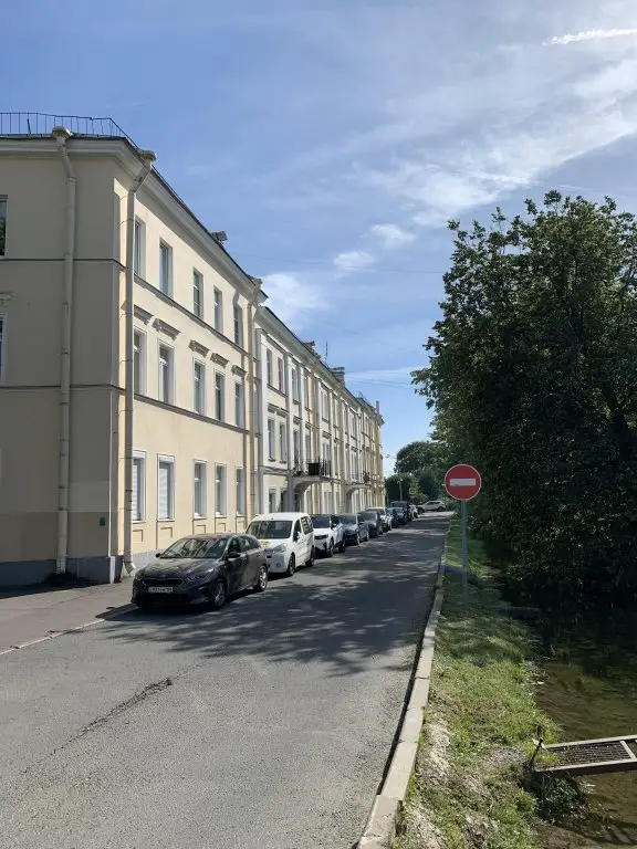 Петергоф: Квартира на Краснопрудском переулке
