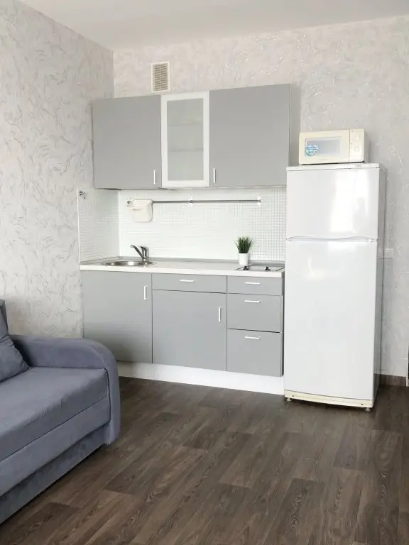 Нижний Новгород: Квартира на Берегу Реки Рядом с Аэропортом