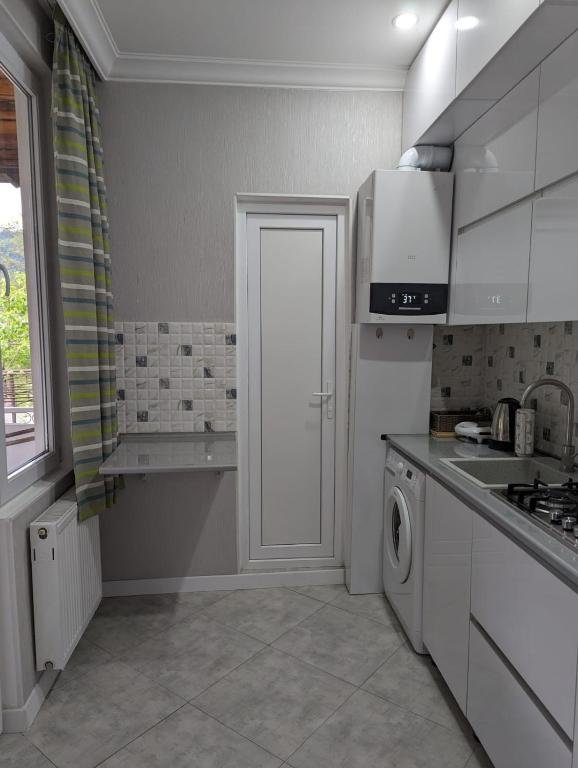 Боржоми: Holiday House Likani