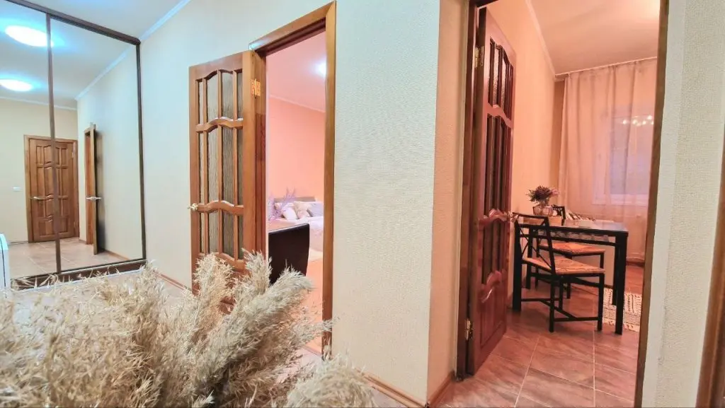 Казань: Апартаменты в Исторической Части Города на Набережной Озера Кабан