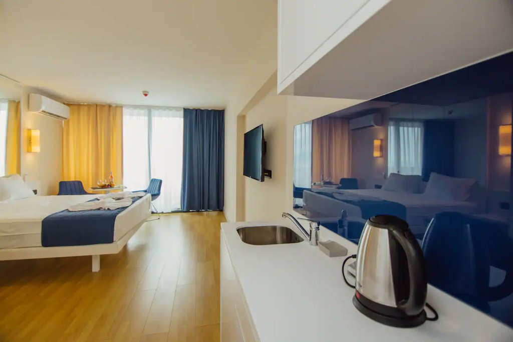 Батуми: Апартаменты 2 Bedrooms Apartment Orbi City