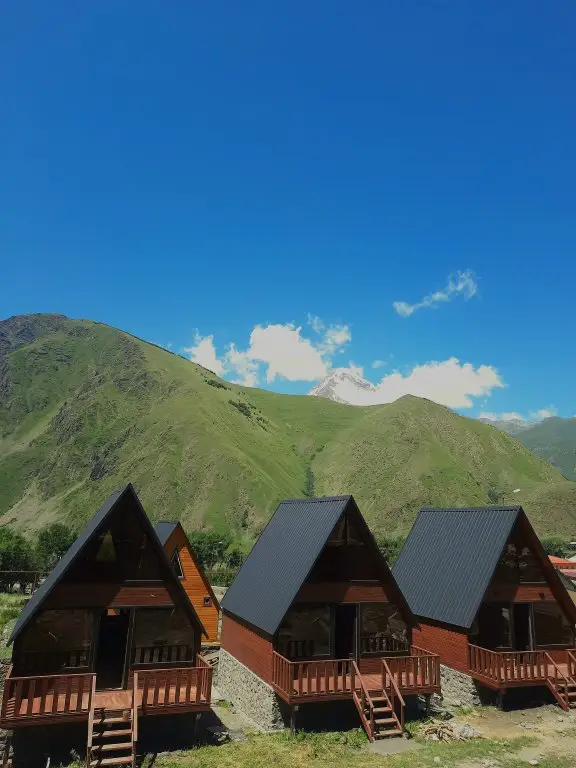Степанцминда: Отель Chalet District Kazbegi