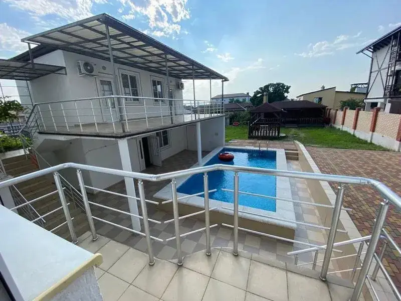 Геленджик: Апартаменты Veles House Дружбы 15