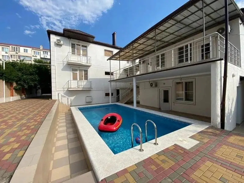 Геленджик: Апартаменты Veles House Дружбы 15
