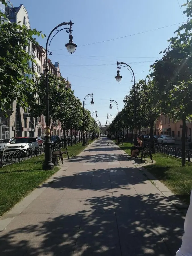 Санкт-Петербург: Соло на Литейном  проспекте