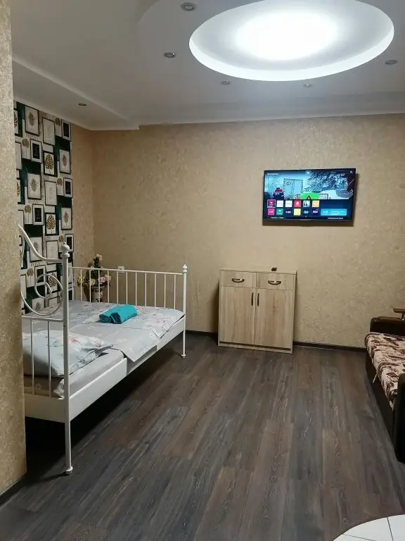 Омск: Апартаменты Сутки v Омске