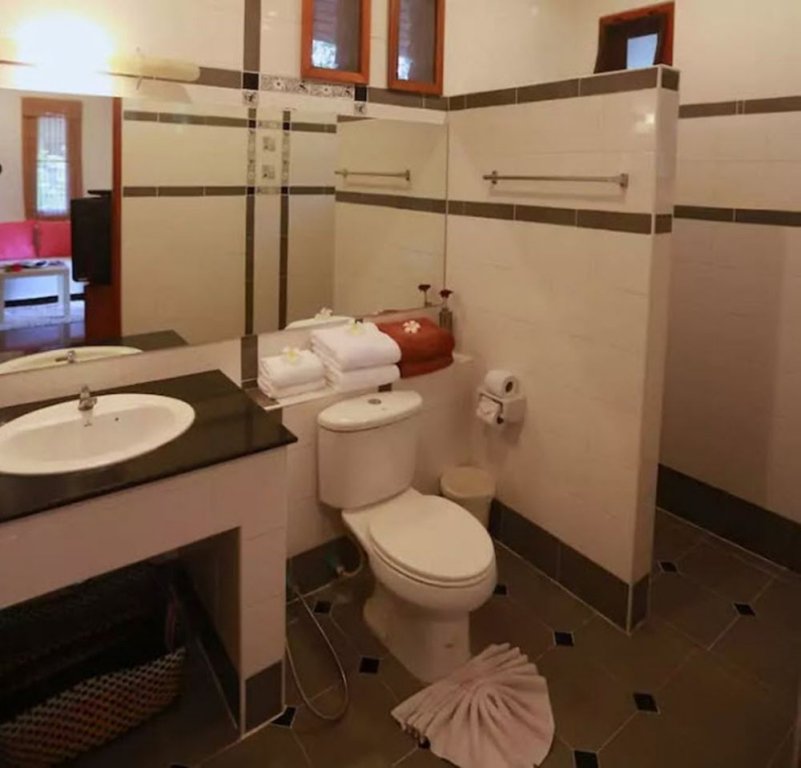 Самуи: 1 Bedroom Standard Beach Bungalow Lamai
