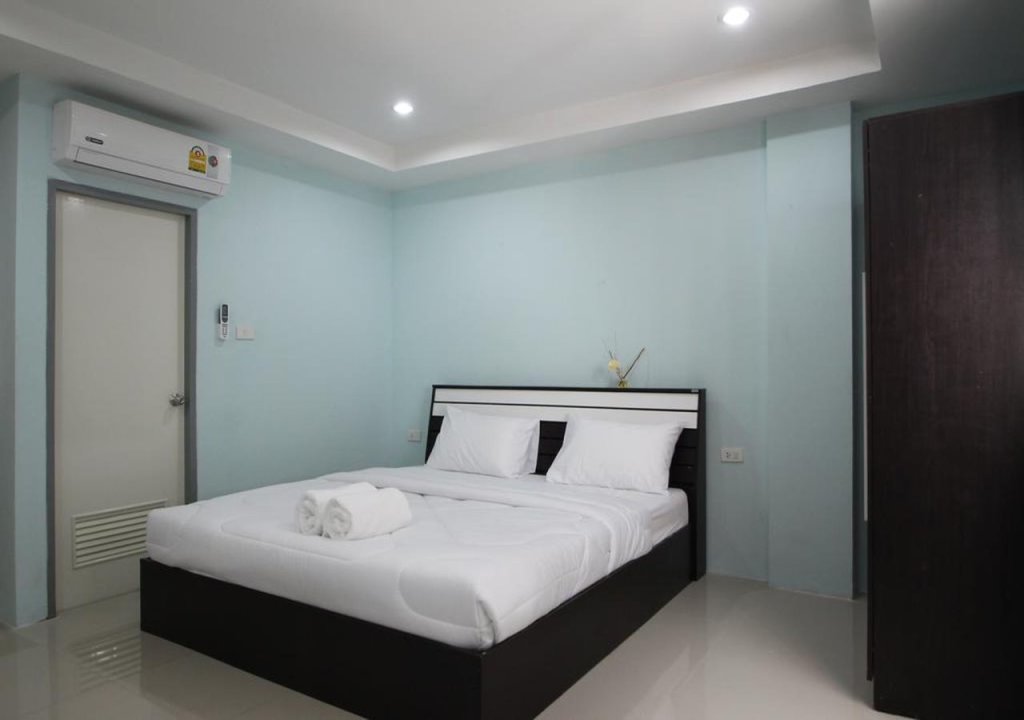 Пхукет: Angel Service Apartment Patong Beach Hostel