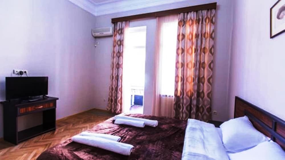 Батуми: Hotel Cattaleya